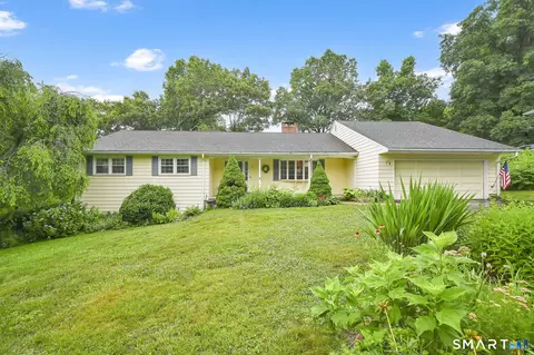 85 Ten Acre Rd, Middletown, CT 06457