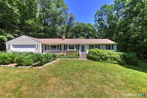 25 Mountain View Rd, Bethany, CT 06524