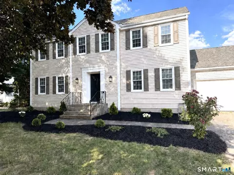 24 Harvest Hl, Wethersfield, CT 06109