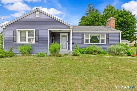 30 Murray St, Middletown, CT 06457