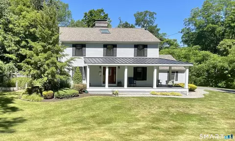 285 Wooding Hill Rd, Bethany, CT 06524