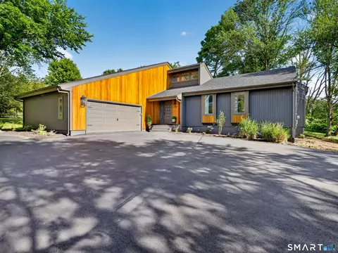 239 Brown Rd, Brooklyn, CT 06234
