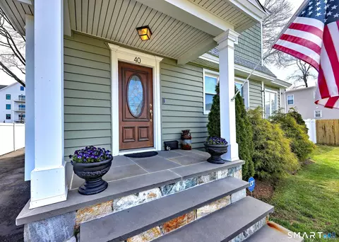 40 Yale St, Stratford, CT 06615