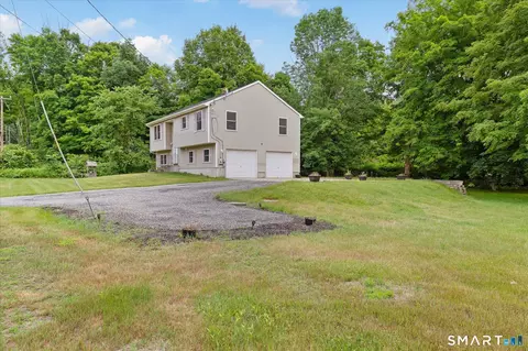 Exterior - 25 Horse Hill Rd, Killingly, CT 06239 photo 5 of 8