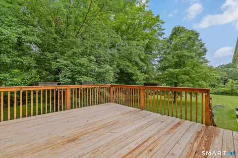 Exterior - 25 Horse Hill Rd, Killingly, CT 06239 photo 2 of 8