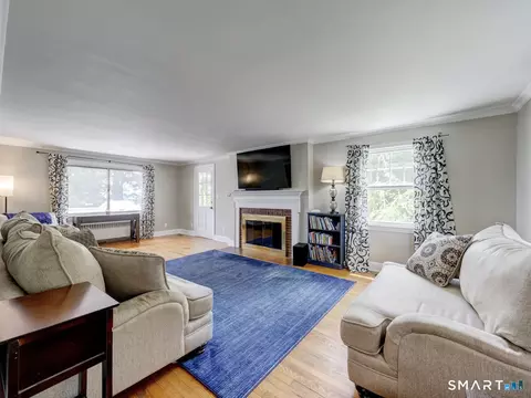 Living - 432 Ridge Rd, Wethersfield, CT 06109 photo 1 of 6