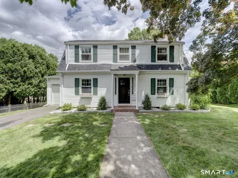 432 Ridge Rd, Wethersfield, CT 06109