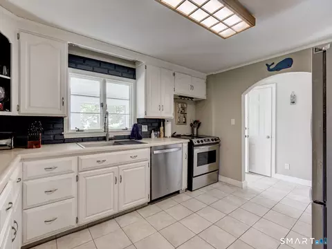 Kitchen - 432 Ridge Rd, Wethersfield, CT 06109 photo 2 of 3