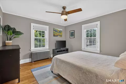 Bedroom - 24 Ingram St, Hamden, CT 06517 photo 2 of 8