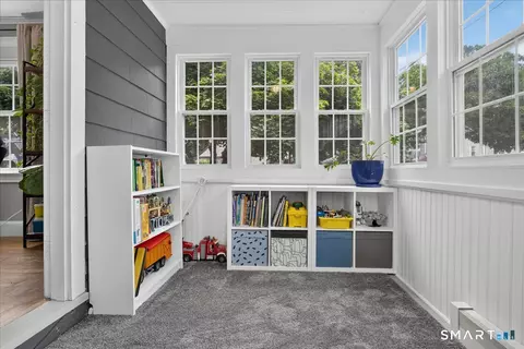 Entry Way - 24 Ingram St, Hamden, CT 06517 photo 1 of 3
