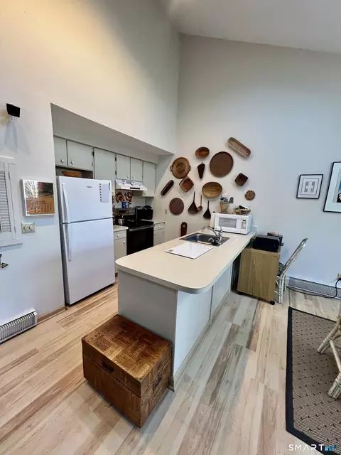 Kitchen - 207 Ledge Dr, Torrington, CT 06790 photo 1 of 2