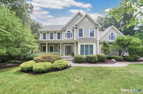 30 Old Farms Rd, Suffield, CT 06093