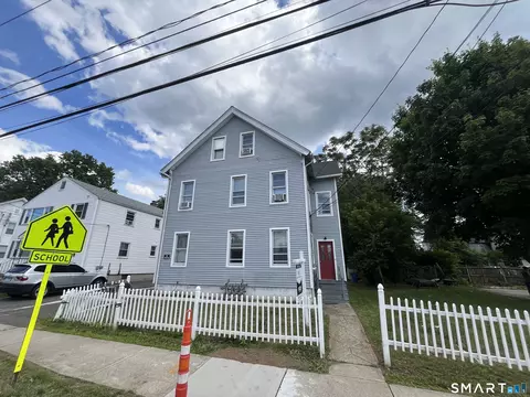 17 Austin St, New Britain, CT 06051