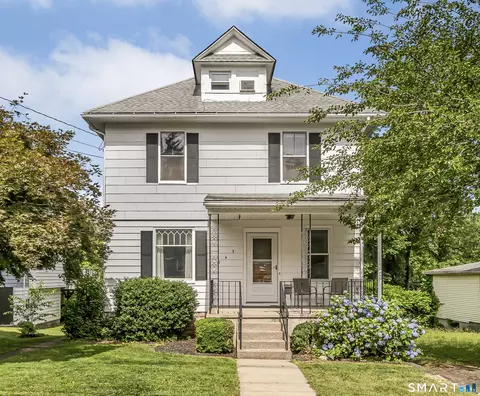245 Curtis St, Meriden, CT 06450