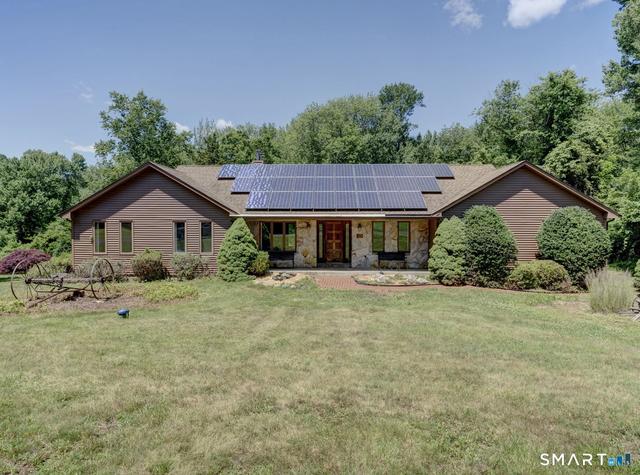 210 Pratt St, Southington, CT 06489