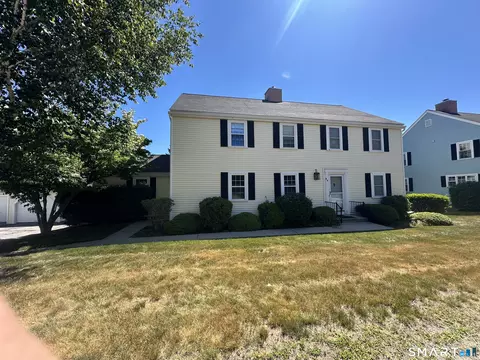 6 Heritage Sq #B, Mansfield, CT 06250
