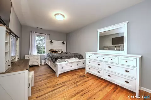 Bedroom - 242 Turkey Roost Rd, Monroe, CT 06468 photo 6 of 7