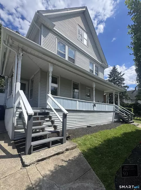 104 Prospect St, Ansonia, CT 06401