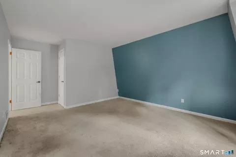 Bedroom - 77 Scenic View Dr #4, Deep River, CT 06417 photo 4 of 6