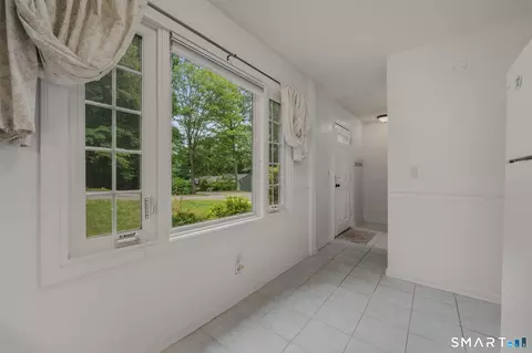 Entry Way - 77 Scenic View Dr #4, Deep River, CT 06417 photo 1 of 1
