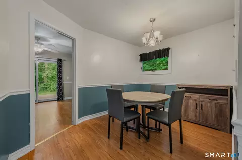 Dining - 77 Scenic View Dr #4, Deep River, CT 06417 photo 1 of 1