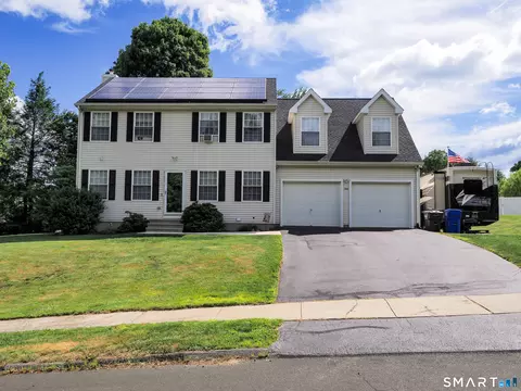386 White Pine Rd, Torrington, CT 06790