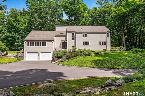 3 High Valley Rd, Ridgefield, CT 06877