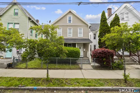 651 Iranistan Ave, Bridgeport, CT 06605