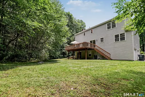 Exterior - 23 Jeremiah Rd, Sandy Hook, CT 06482 photo 3 of 7