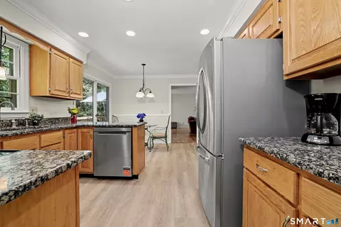 Kitchen - 23 Jeremiah Rd, Sandy Hook, CT 06482 photo 2 of 5