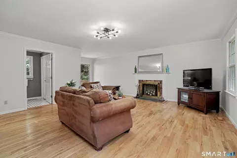 Living - 23 Jeremiah Rd, Sandy Hook, CT 06482 photo 1 of 1