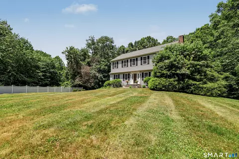 Exterior - 23 Jeremiah Rd, Sandy Hook, CT 06482 photo 7 of 7