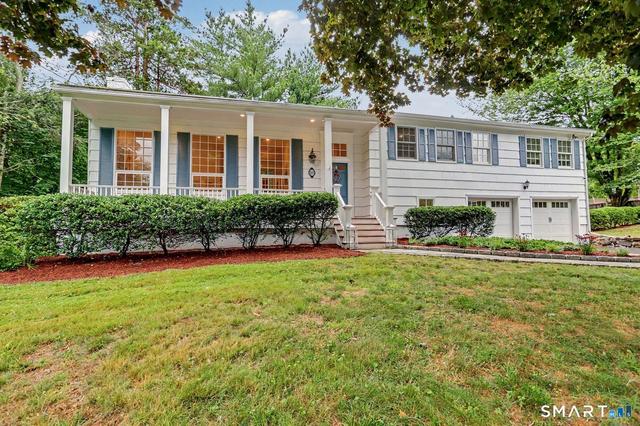 10 Old Field Pl, Norwalk, CT 06853