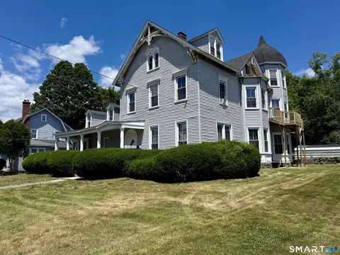 265 Washington St, Norwich, CT 06360