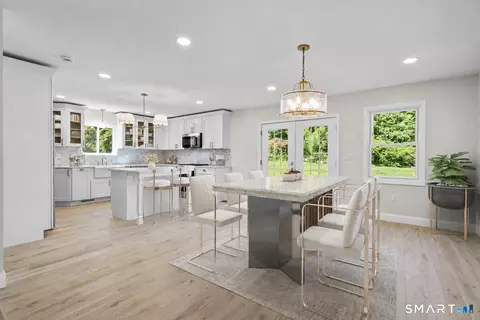 120 Ivy Hill Rd, Ridgefield, CT 06877