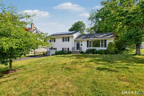 214 Alberta St, Fairfield, CT 06825