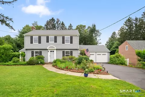 46 Dyer Ave, Canton, CT 06019
