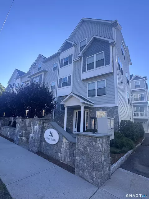 20 Third St #4, Stamford, CT 06905