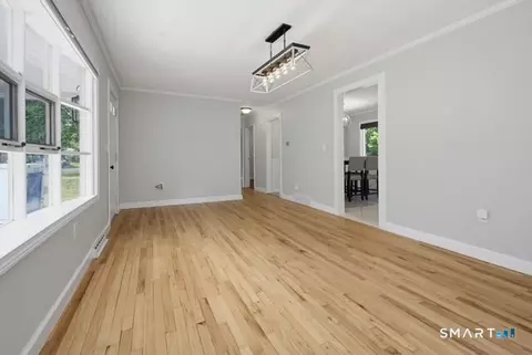 Living - 16 Crestview Ter, Wallingford, CT 06492 photo 3 of 6