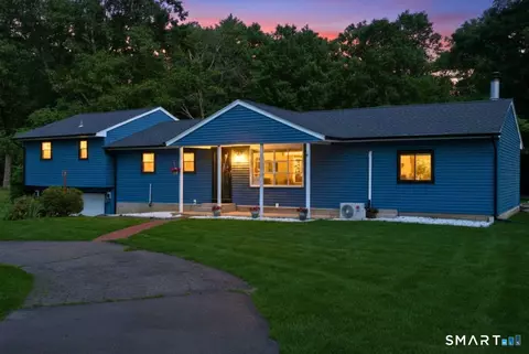 16 Crestview Ter, Wallingford, CT 06492
