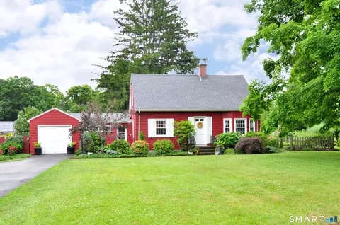135 Spoonville Rd, East Granby, CT 06026