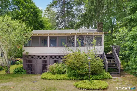 95 Wildwood Rd, Colchester, CT 06415