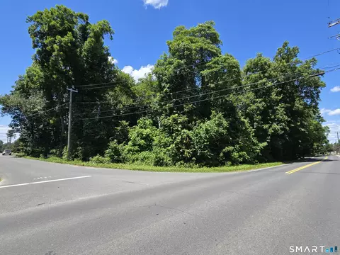 21 Pinecrest Dr, Prospect, CT 06712