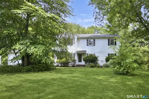 64 Russ Rd, Trumbull, CT 06611
