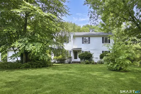 64 Russ Rd, Trumbull, CT 06611