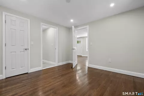 Bedroom - 33 Old Stagecoach Rd, Redding, CT 06896 photo 1 of 3