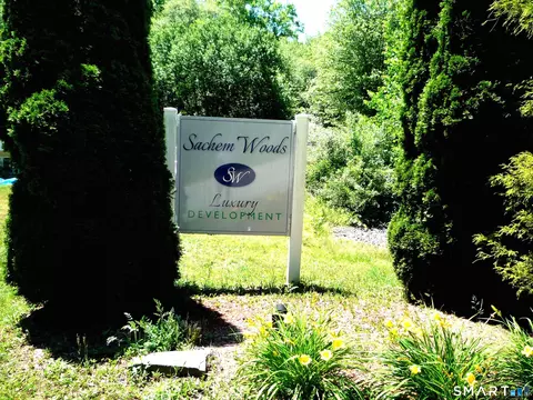 Exterior - 71 Sachem Dr #71, Plainfield, CT 06374 photo 1 of 4