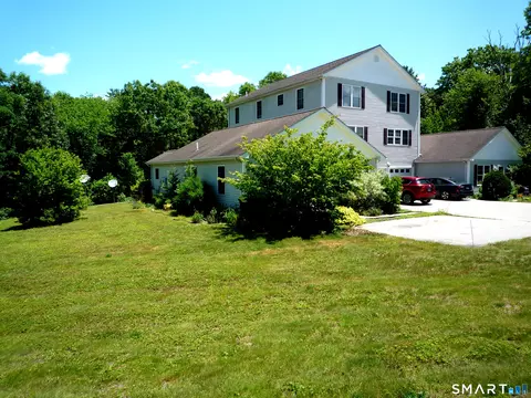 Exterior - 71 Sachem Dr #71, Plainfield, CT 06374 photo 2 of 4