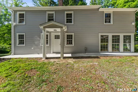 28 Walnut Hill Rd, Bethel, CT 06801