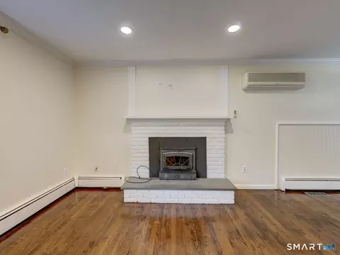Living - 98 Osborn Ln, Monroe, CT 06468 photo 4 of 8